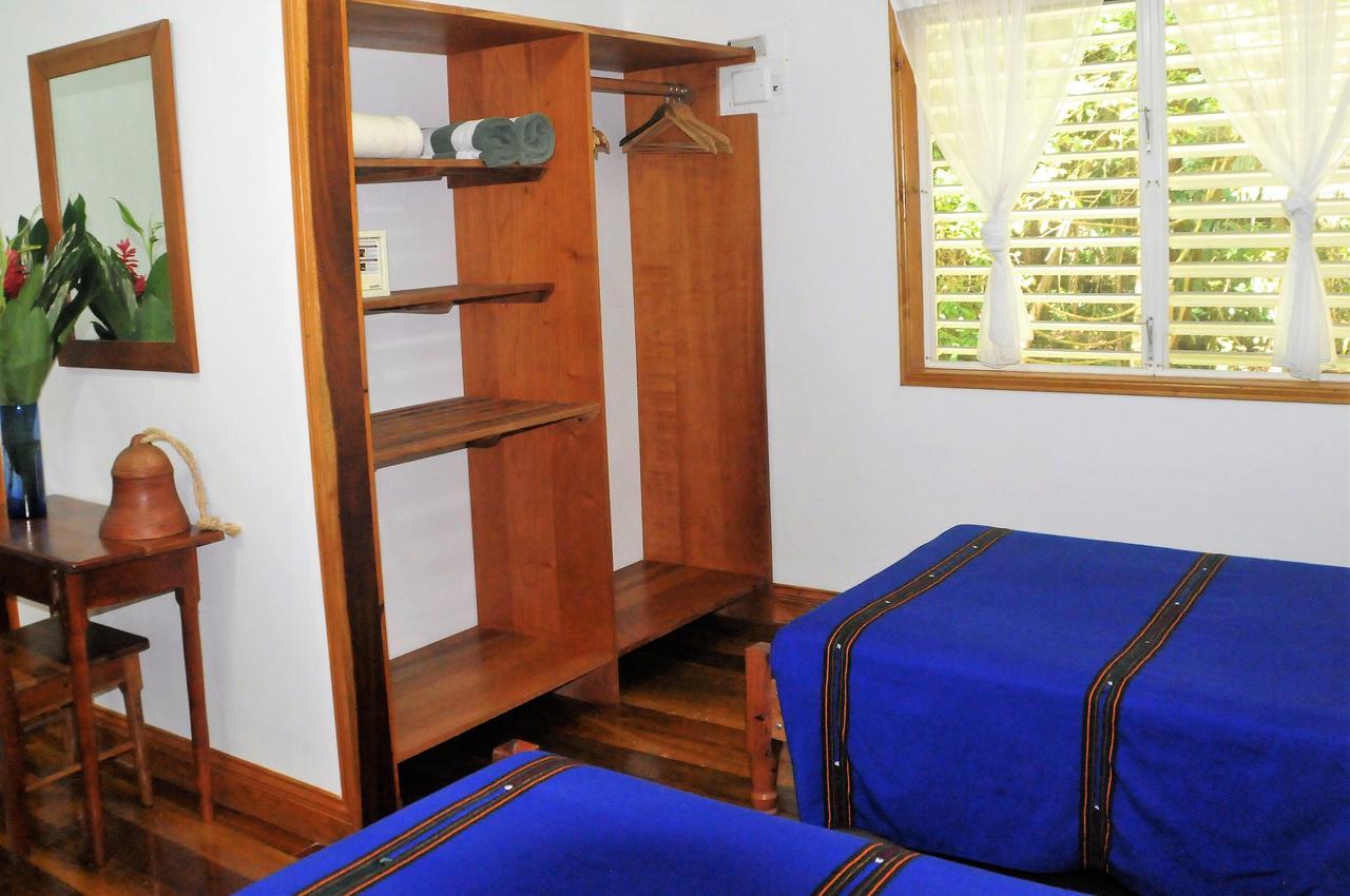 Hickatee Cottages, Belize, Central America Punta Gorda Extérieur photo